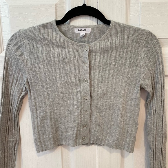 Courtney Cardi Top - Picture 2 of 5